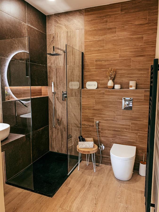 B&B Salus Civico 23 Reggio Emilia Bagian luar foto